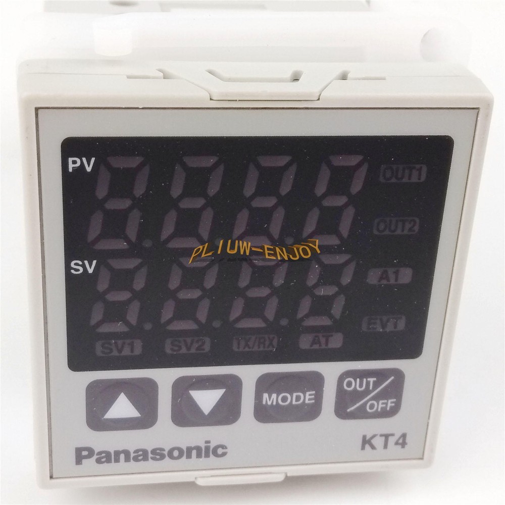 1PC NEW PANASONIC KT4 Temperature Controller AKT4111100