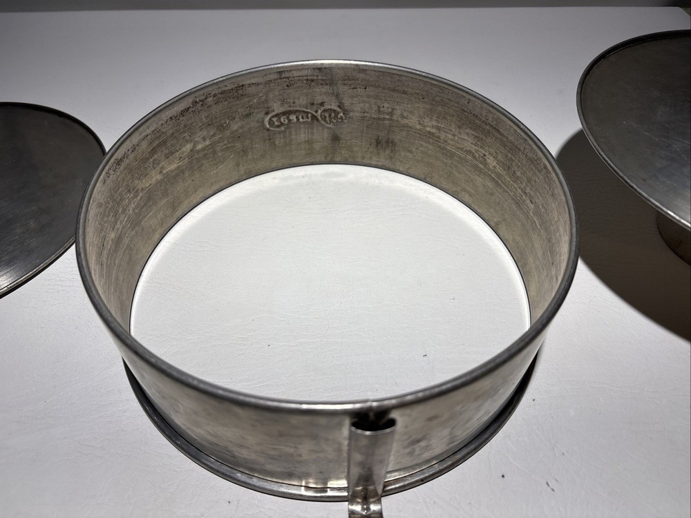Vintage Cream City Spring Form Cake Pan