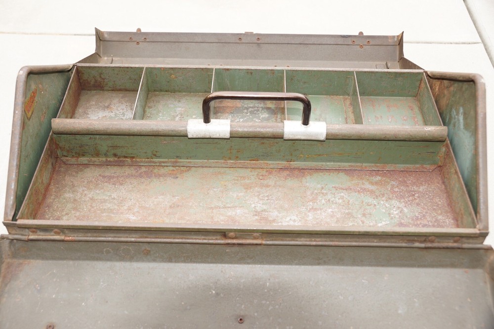 Vintage Duplex GREEN Metal Tool Box Handle Insert