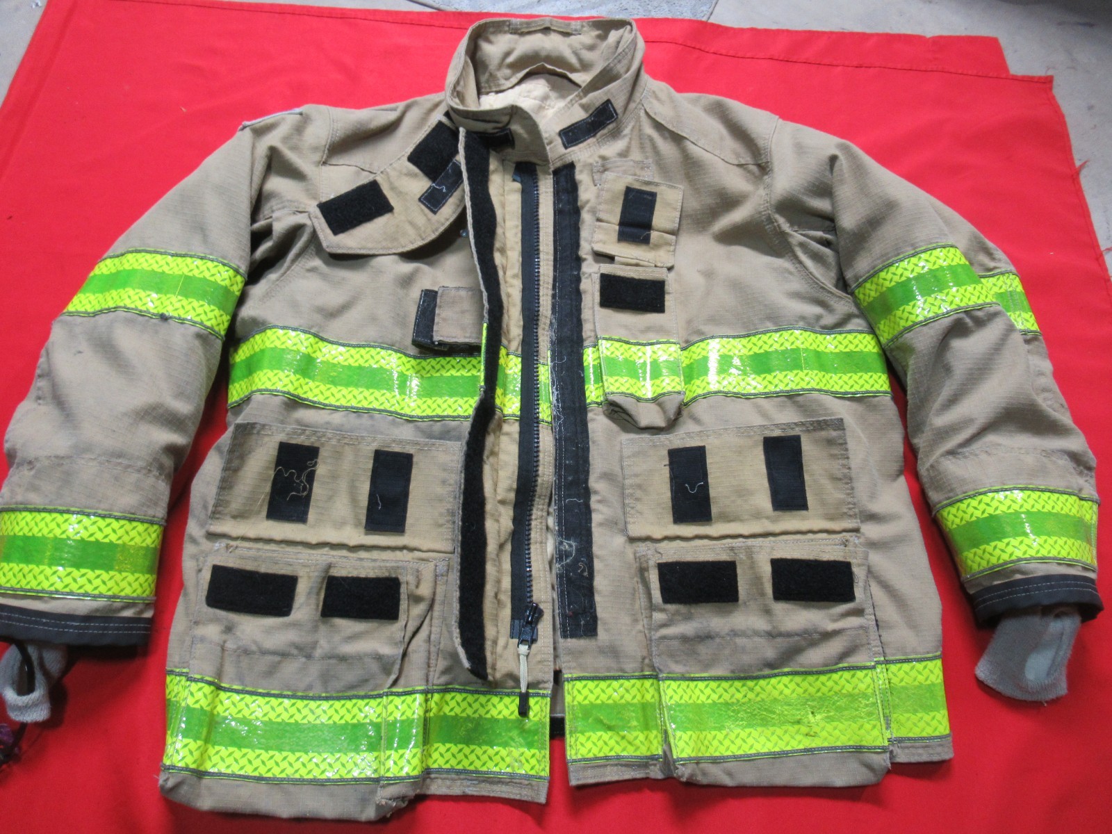 Mfg 2016 GLOBE GXTREME 3.0 JACKET 50 x 32 Firefighter COAT Turnout Bunker GEAR