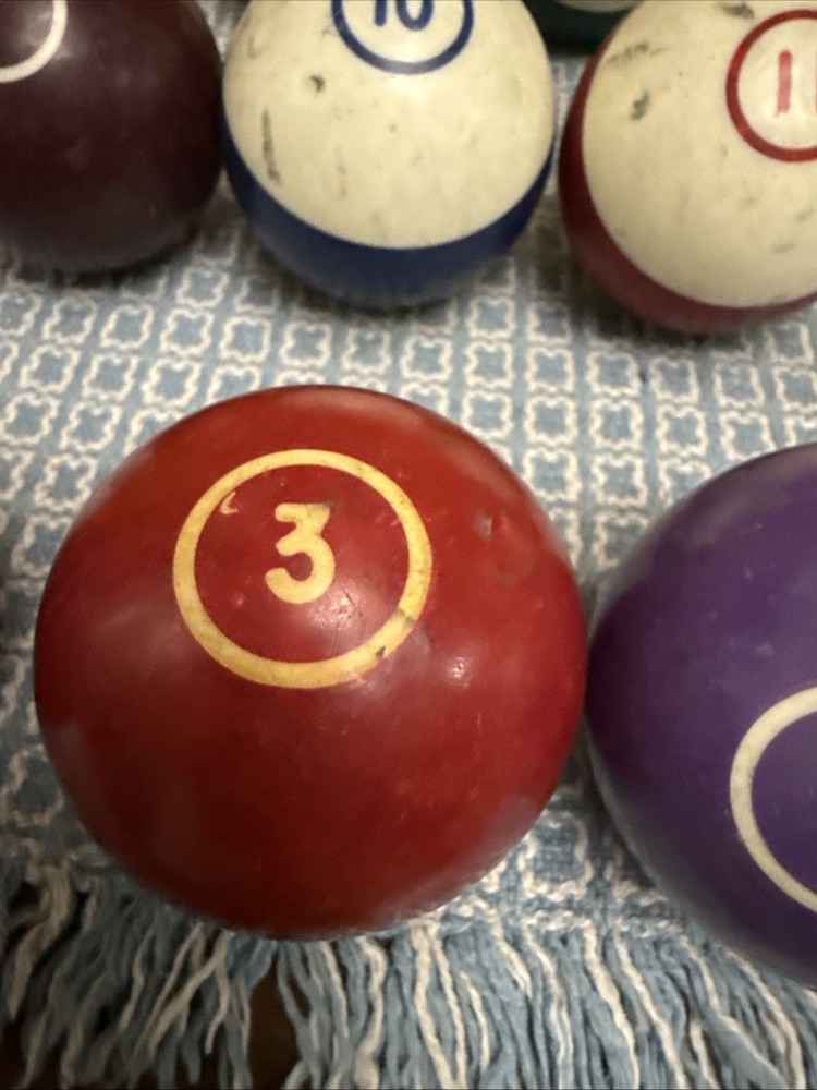 Vintage Billiards 2.1” Pool Balls Single Ring