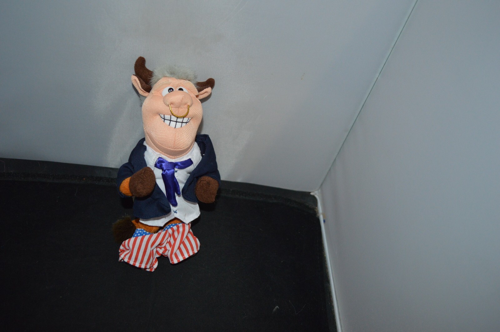 VTG Funny Famous Meanies Pants Down Bill Clinton Plush w/ Tags 8" W3