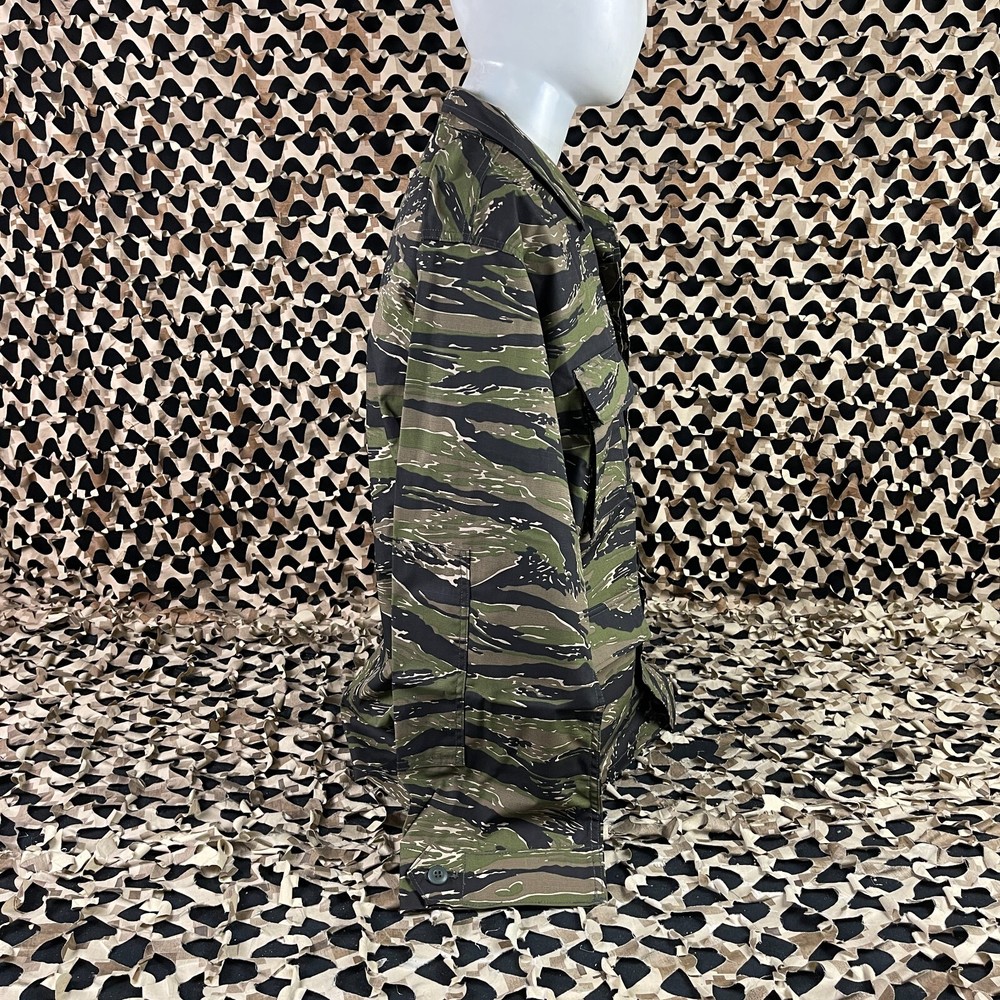 NEW BDU Jacket - Tiger Camo - Small Long