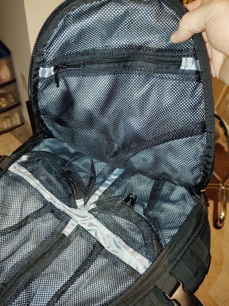 Condor 140 Ambidextrous Sling Backpack, Black