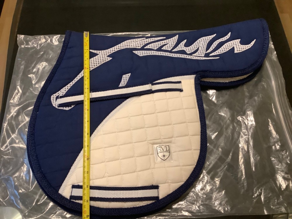 Saddle pad pony size