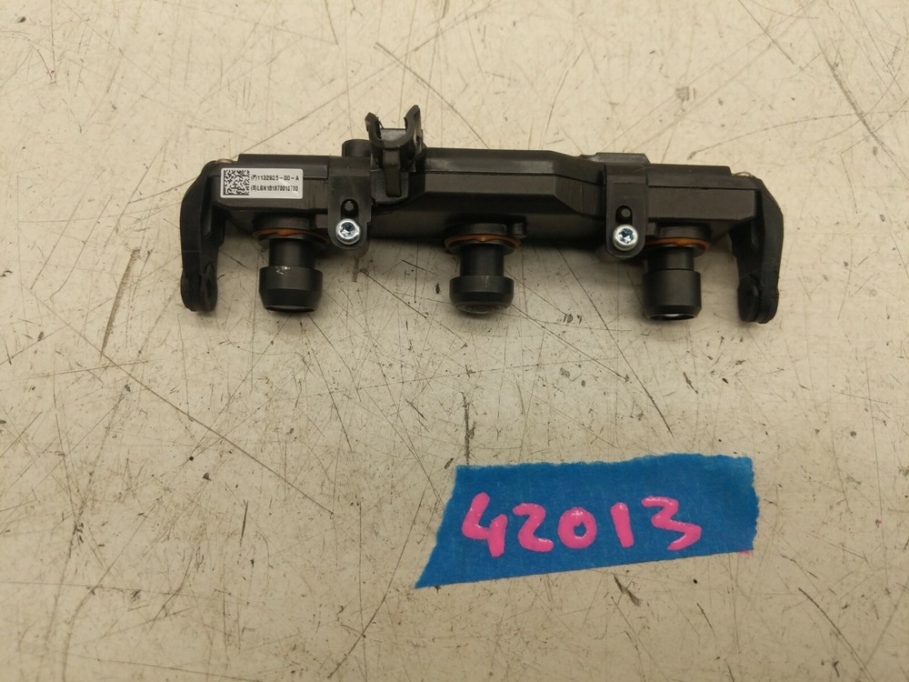 ⭕ 17-23 Model 3 Windshield Forward Facing Adjustable Triple Camera 1143746-00-B