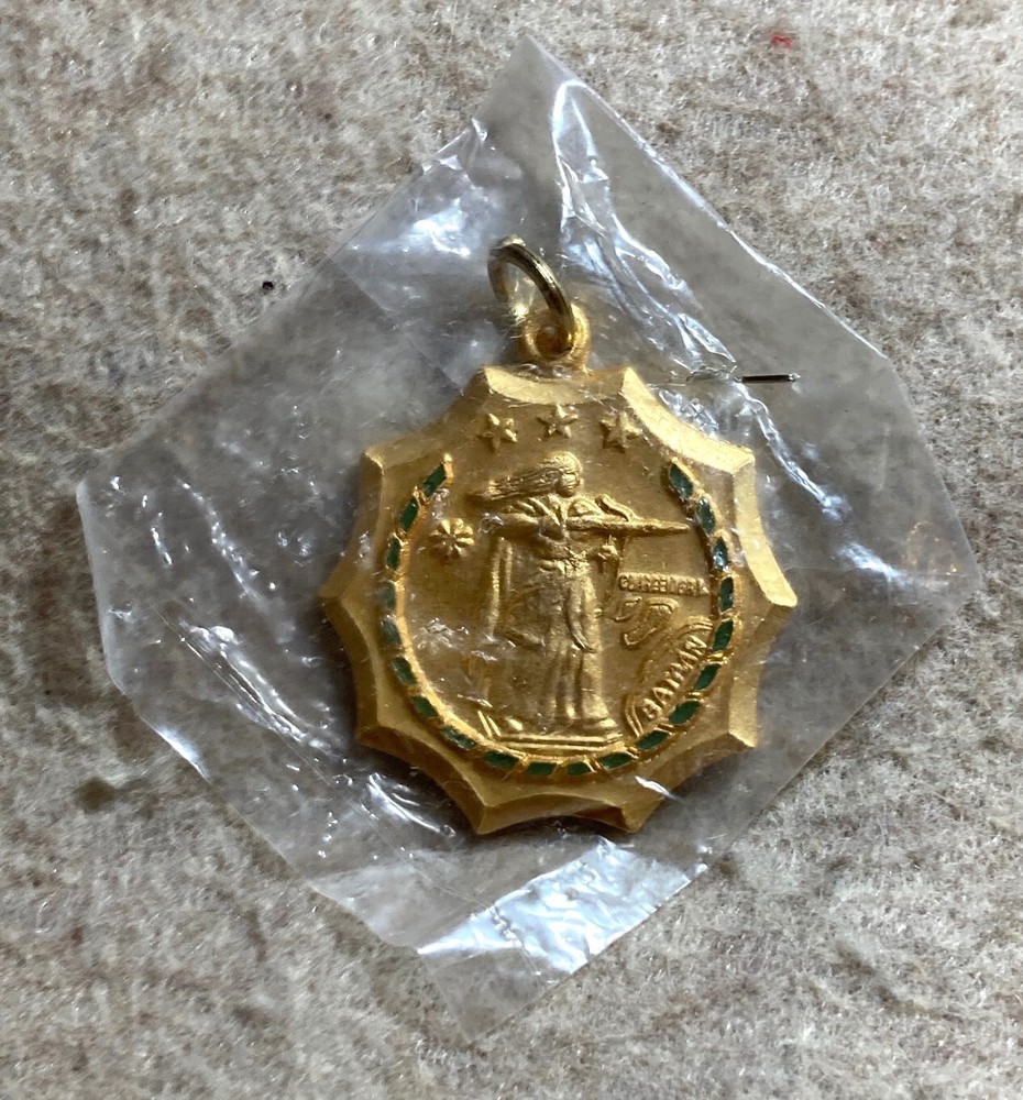 Philippines Defense medal planchet - mint