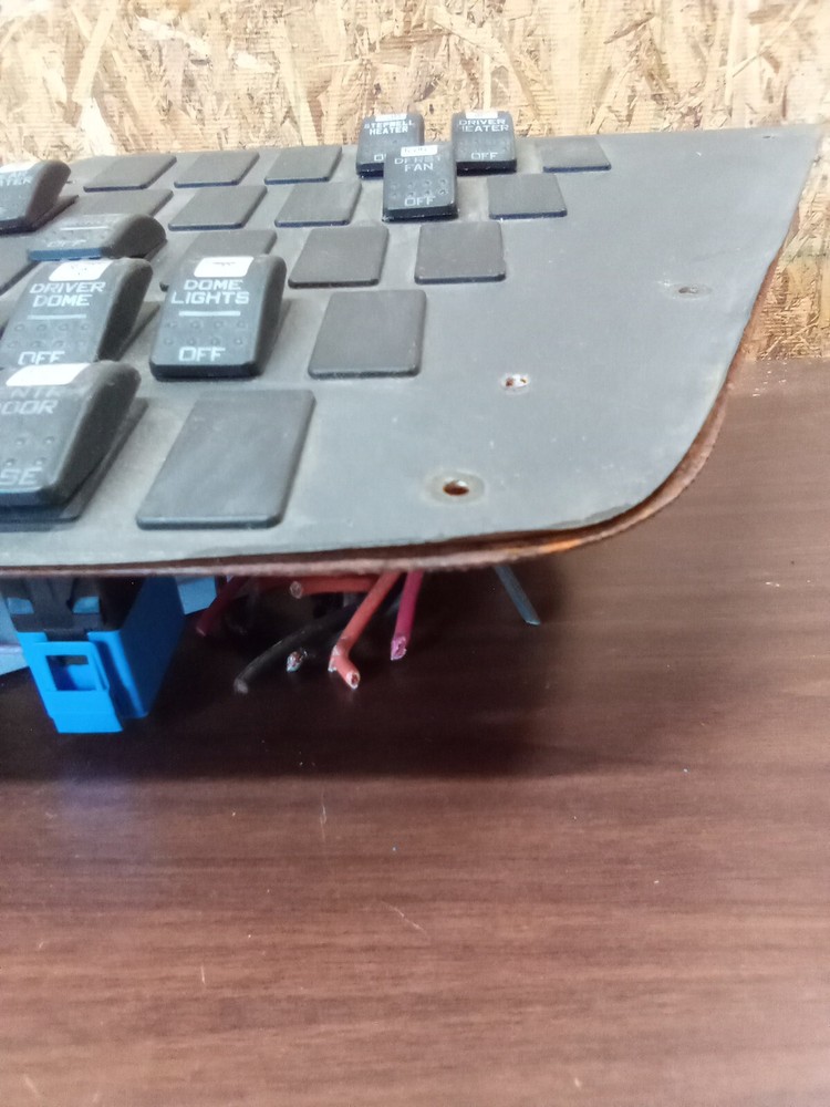 Freightliner Thomas School Bus Dash Panel & Switches