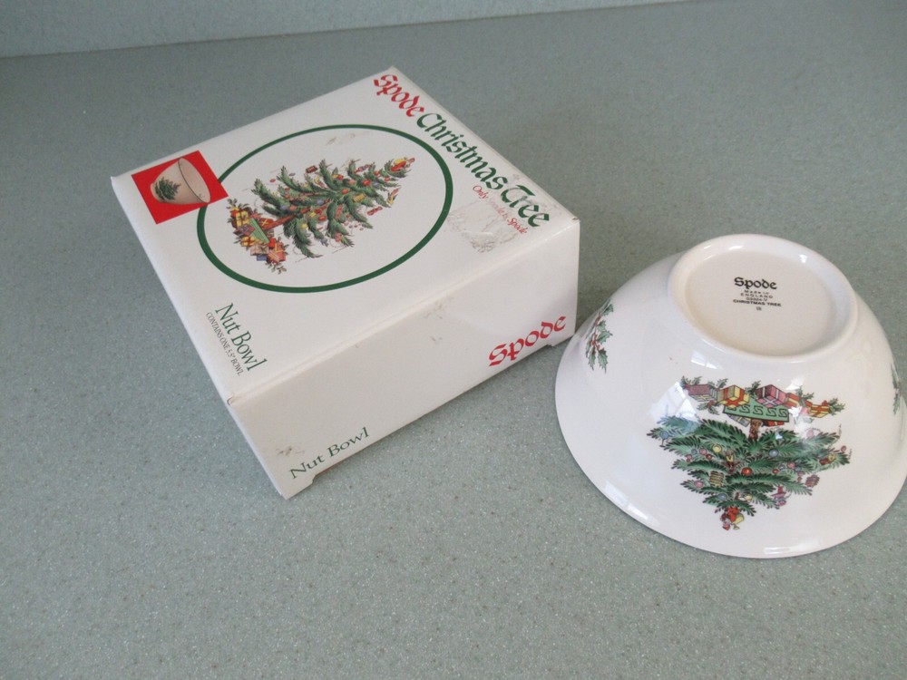 Spode Christmas design Nut Bowl
