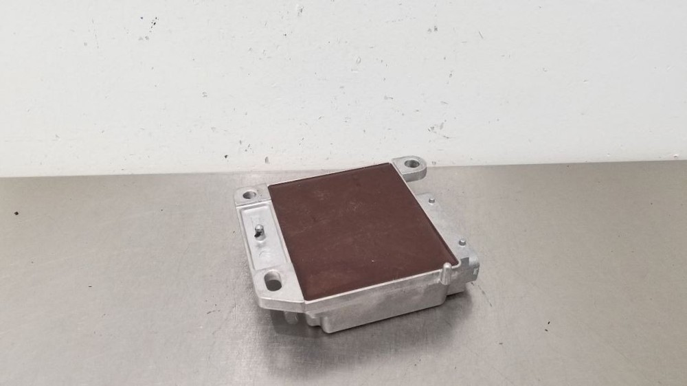 04 CHEVY SSR SRS CONTROL MODULE 12246615