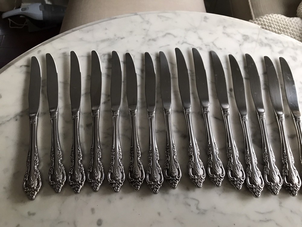 Brahms Flatware by Oneida Community Stainless - 15 dinner knives Knife Table