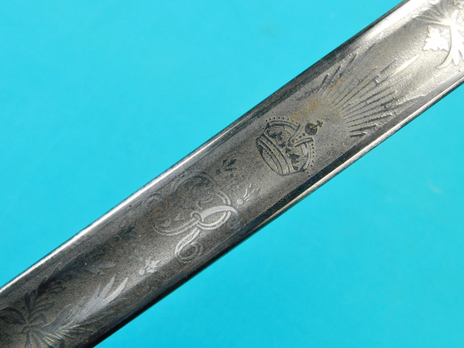 Antique British English WW1 Model 1897 Officer's Sword w/ Scabbard