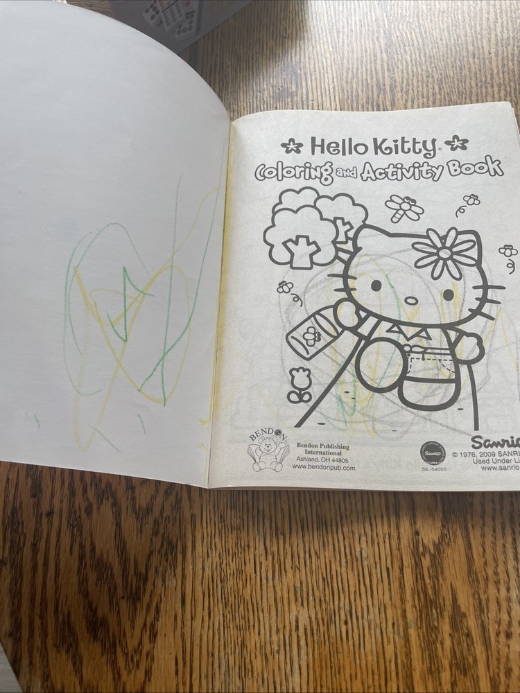 Hello Kitty Coloring and Activity Book & Vtg Notepad/Envelope - g4
