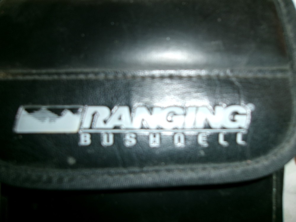 Bushnell Ranging  RANGEFINDER -MODEL200-400 W/CASE VERY NICE