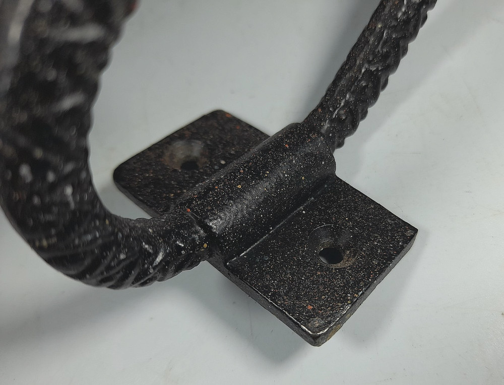 Antique Iron Coat Hook, Zig Zag & Dot Design, 16cm Height