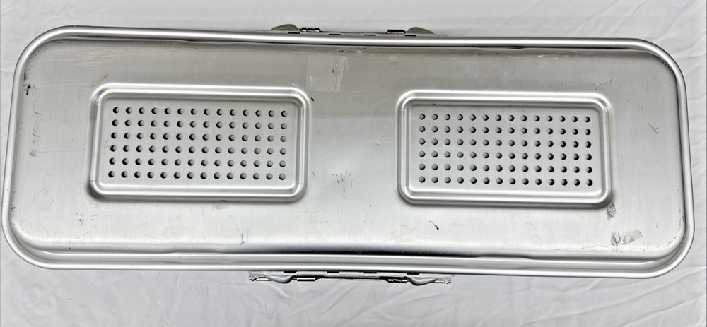 V. Mueller  CD5–3ST Large Narrow Shallow Sterilization Container