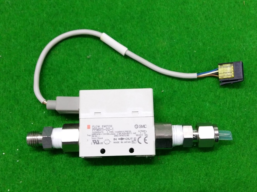 SMC PFM51-02-1 FLOW SENSOR.,USED