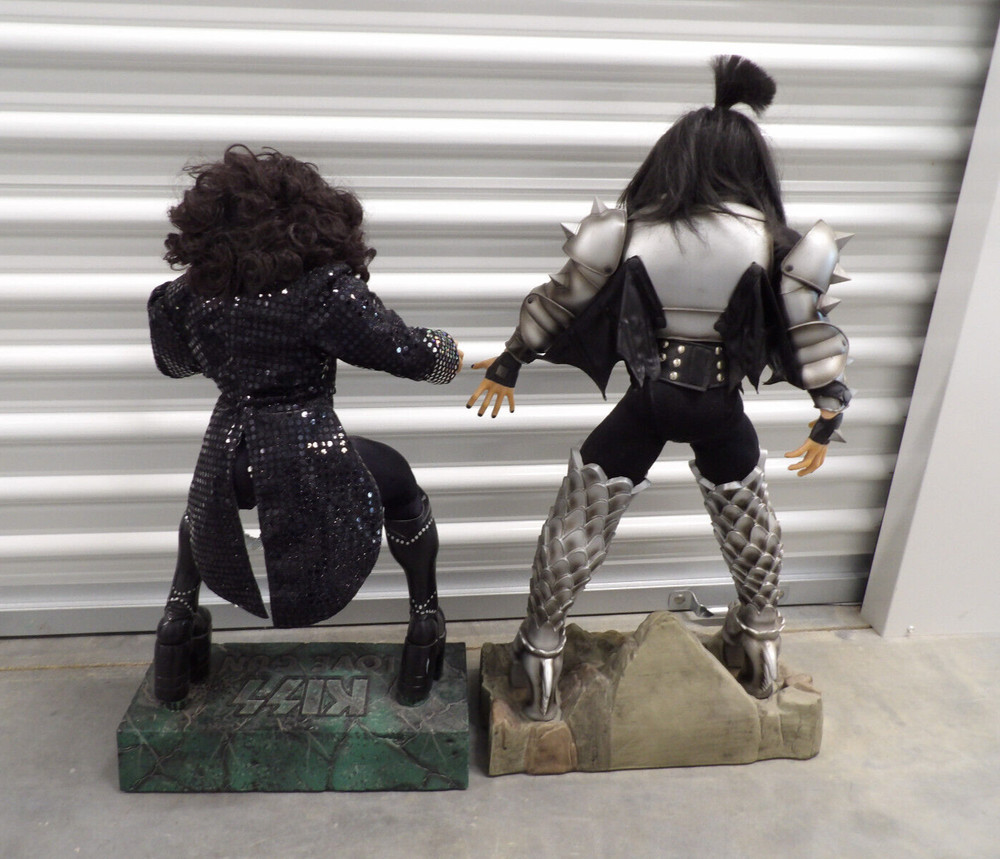 KISS: PAUL AND GENE : Large Figures- Loose- Used