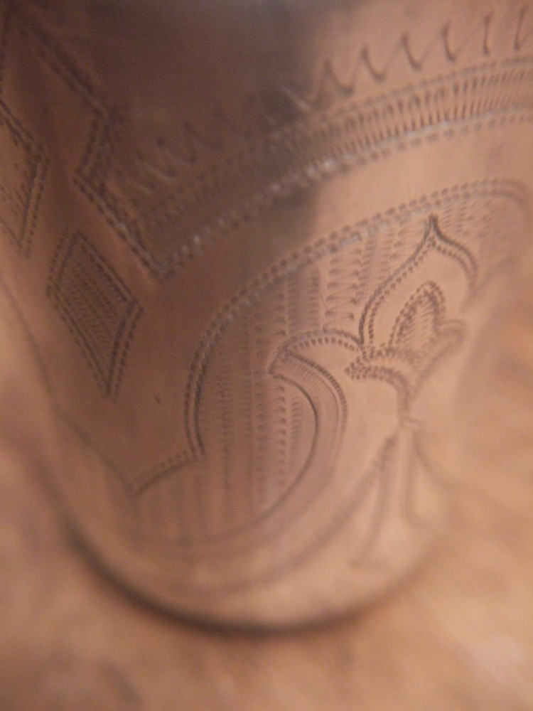 ANTIQUE (1878) RUSSIAN (MOSCOW) SOLID SILVER (84 ZOLOTNIK) ENGRAVED BEAKER