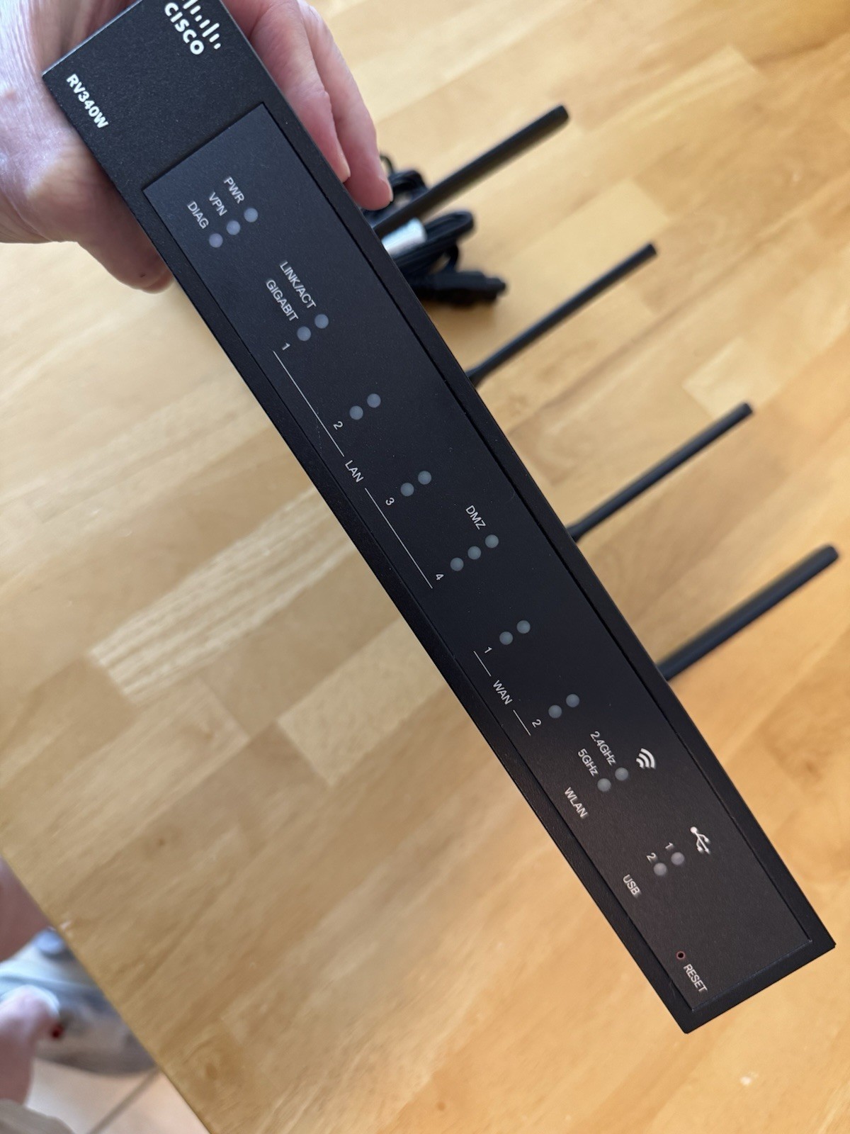 Cisco RV340W Wireless AC Dual WAN Gigabit VPN Router With Original Power Supply