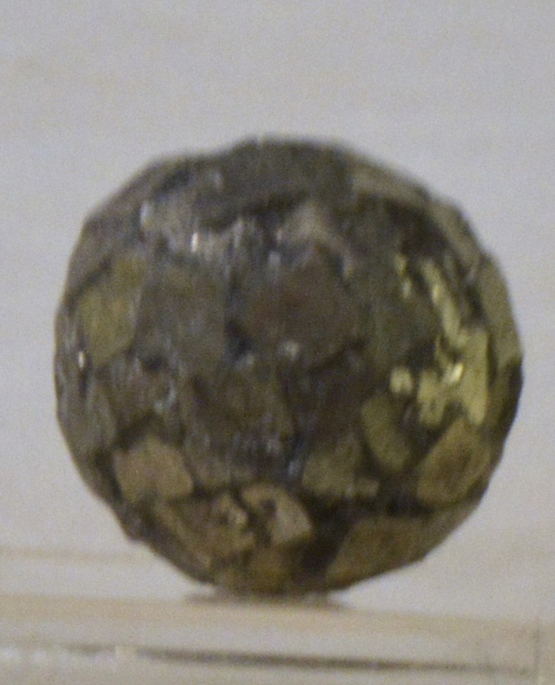 #2504 Pyrite Balls - China [ONE PIECE]