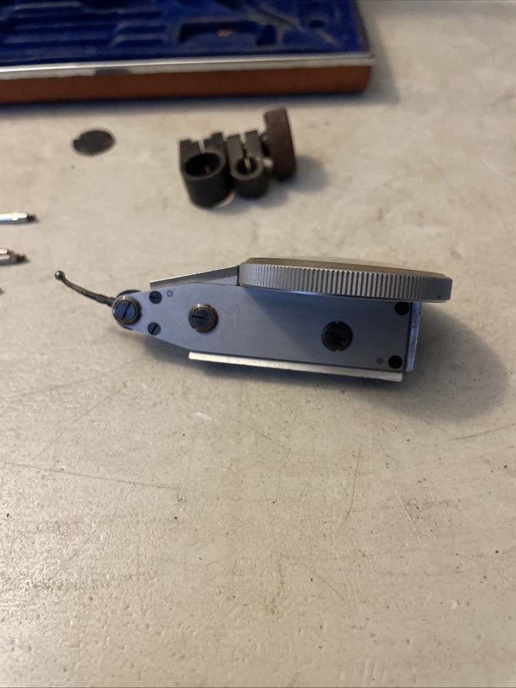 Brown & Sharpe Dial Test Indicator Set 7033 with Accessories