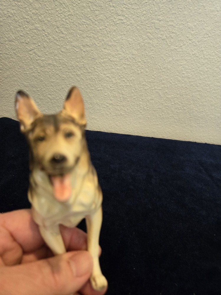 German Sheppard Figurine 5 Inch