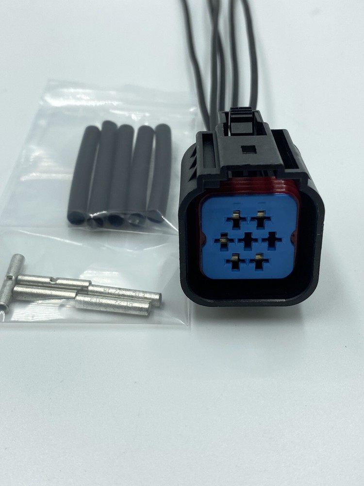 HEADLIGHT HEADLAMP CONNECTOR PLUG FOR 2004 - 2006 FORD EXPEDITION HALOGEN 3-wire