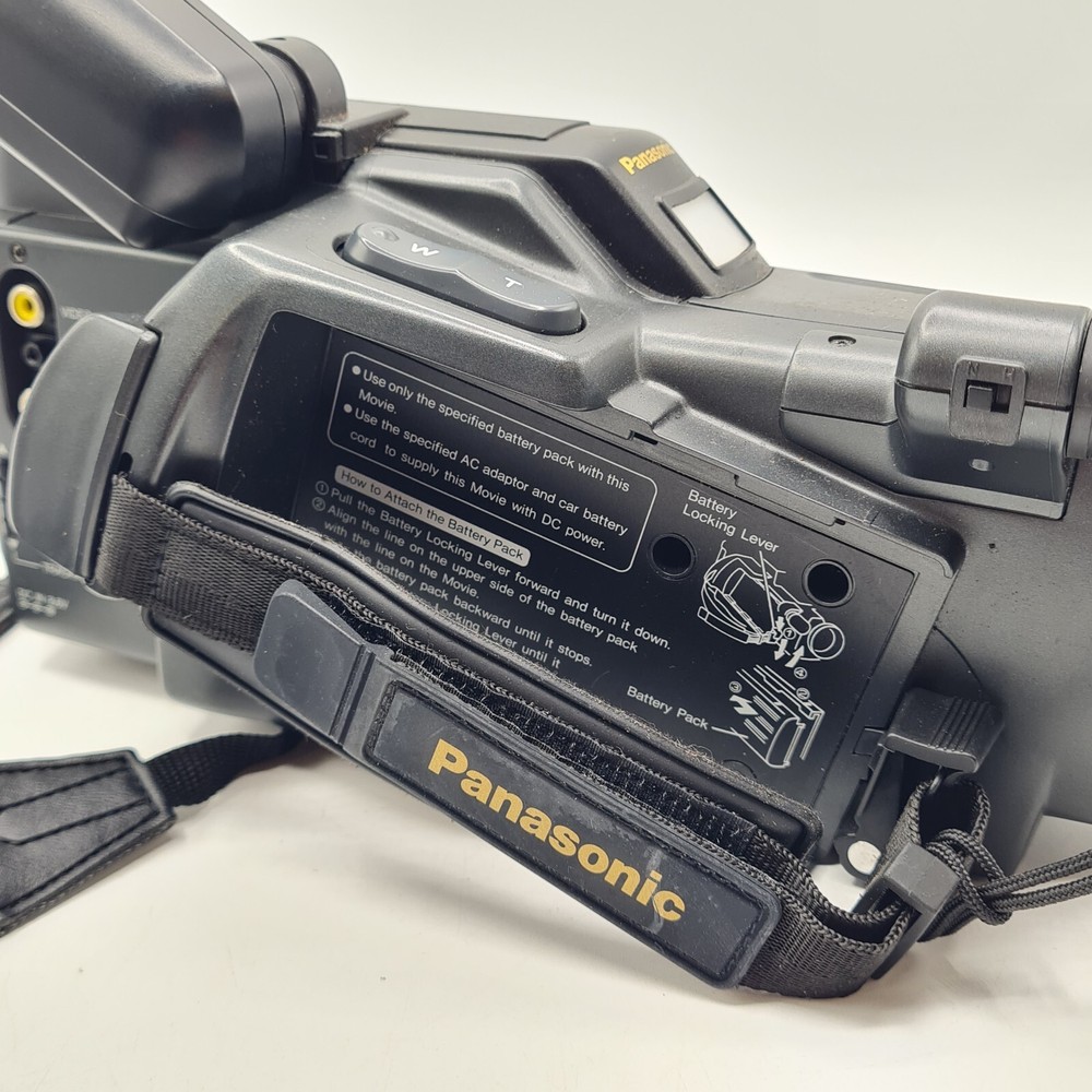 Panasonic NV-MC20B Video Recorder Camera Unit Only No Battery Untested & Case