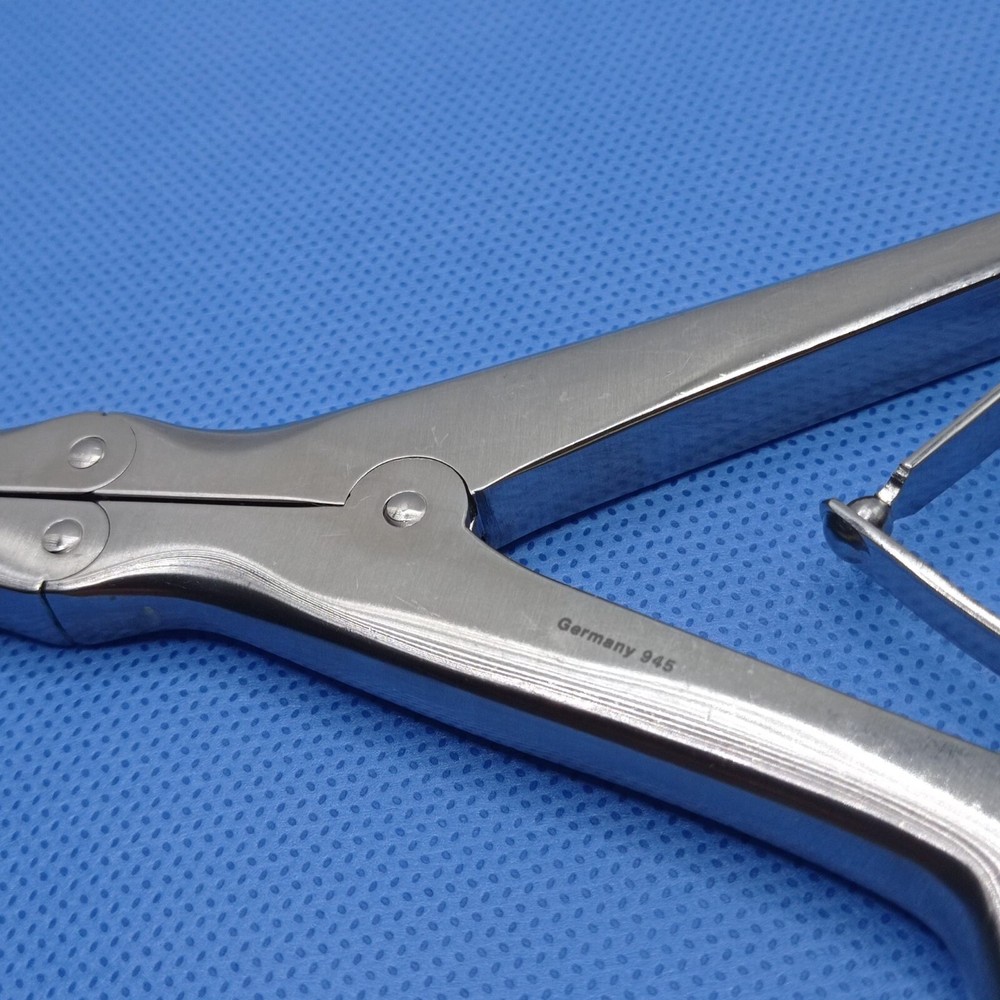 53-1046 Codman 42 Echlin Laminectomy Rongeur Double Action Angular 3mm