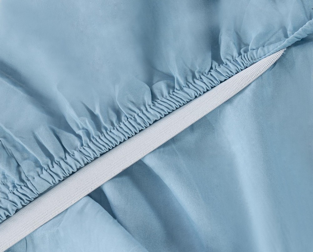 Queen Size Solid Cooling & Breathable 4 Piece Bedding Sheet Set - Brushed Mic...