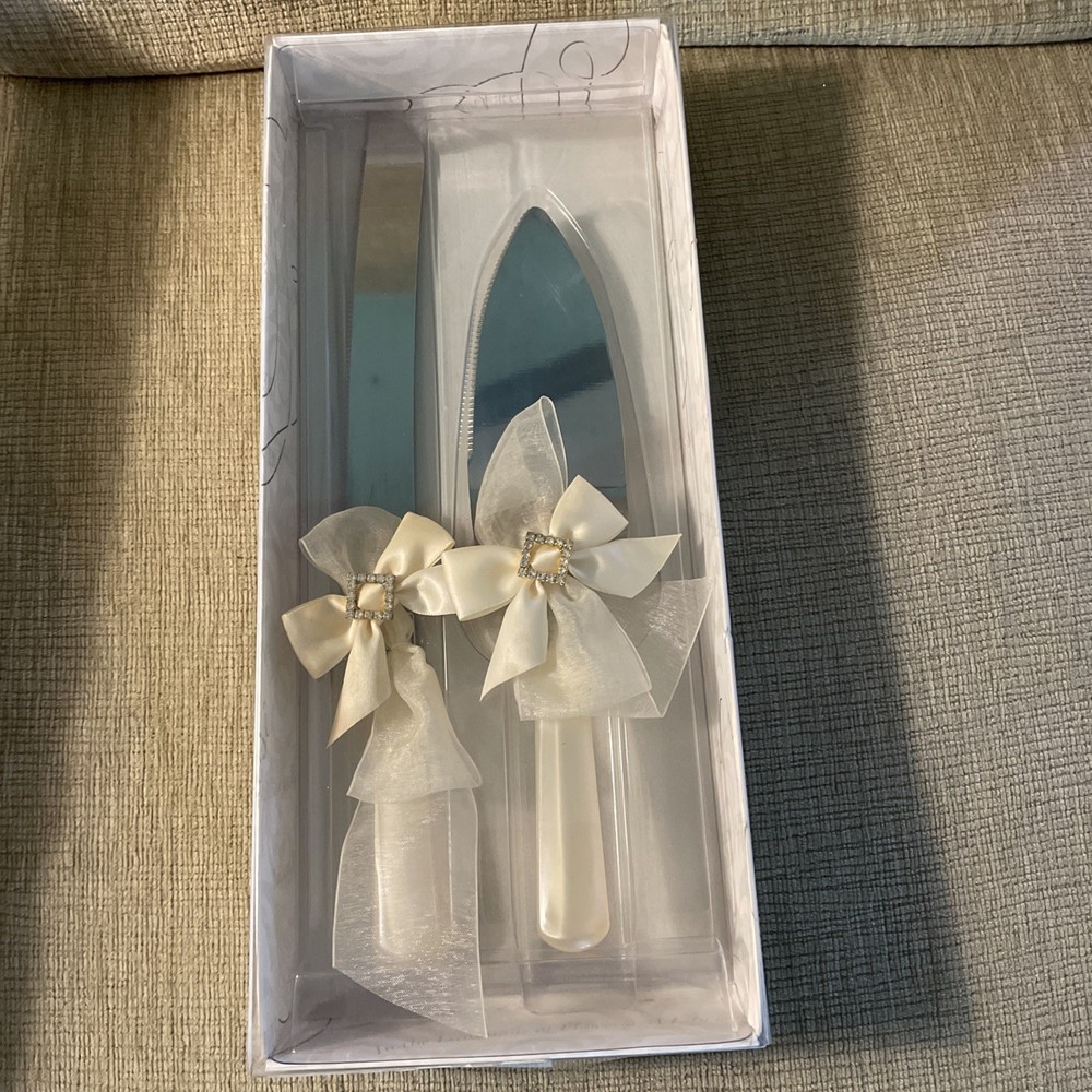 Lillian Rose Wedding Cake Server Set Ivory Handles