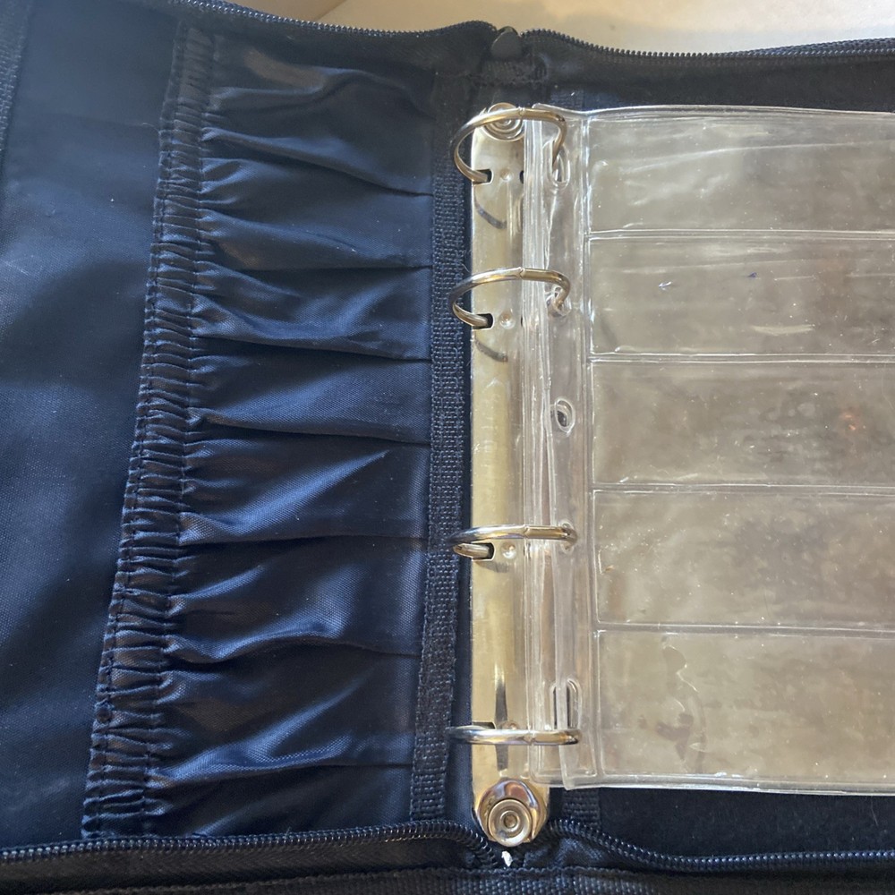 DMC Creative World Floss Carrying Case Binder w/adjustable handles