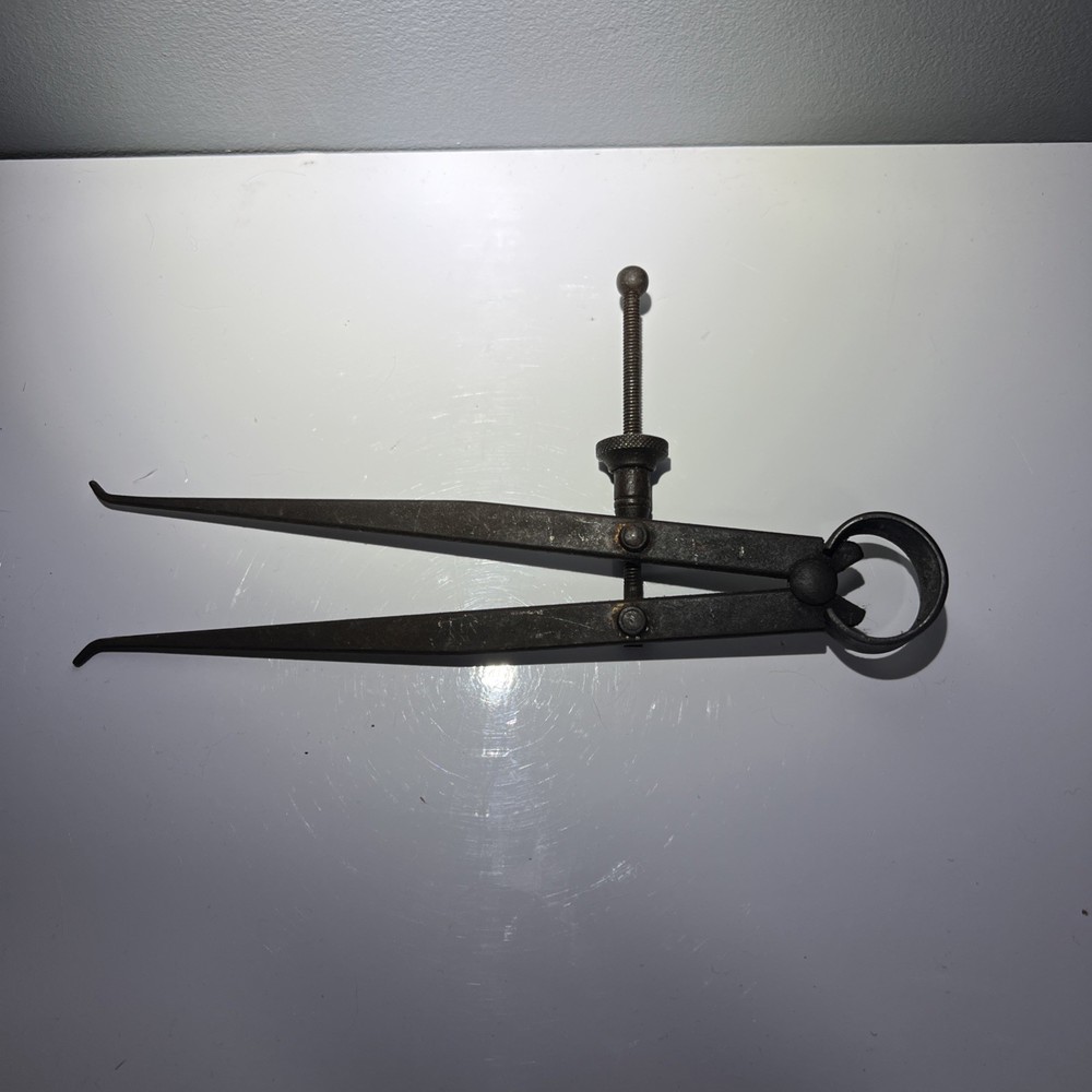 Vintage internal calipers