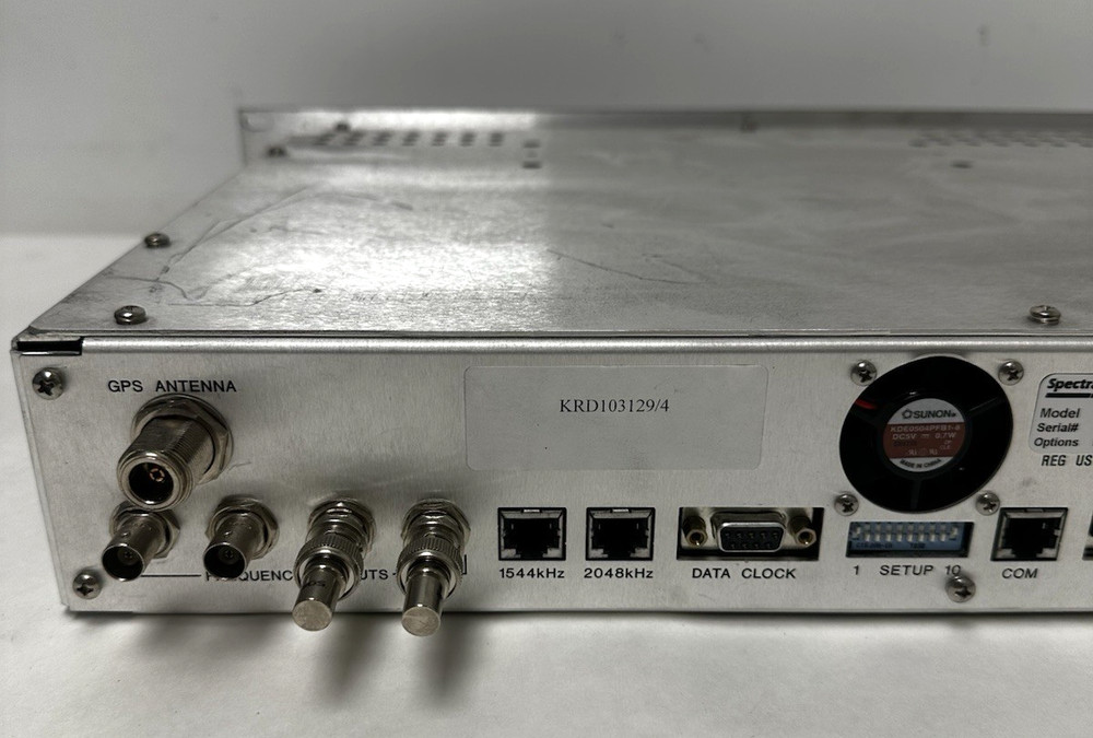 Spectracom 8195A - GPS Ageless Master Oscillator