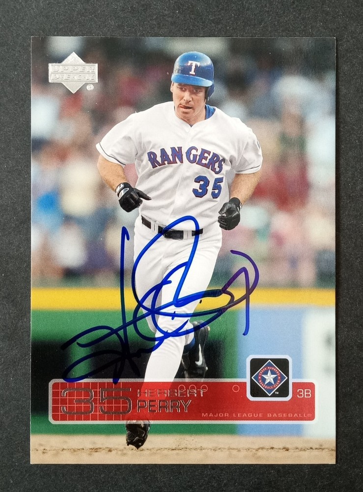 2003 Upper Deck SIGNED: Herbert Perry, RANGERS #324