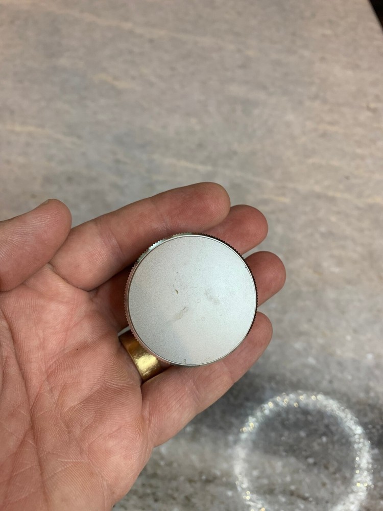 REPLACEMENT PARTS: Soundesign TX-5171 Stereo Receiver Knobs/Dials