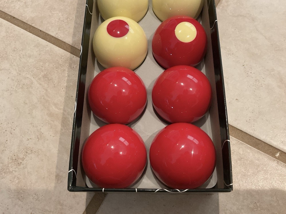 Bumper Pool Ball Full Set 10 Balls Red and White Dot Billiard Pack