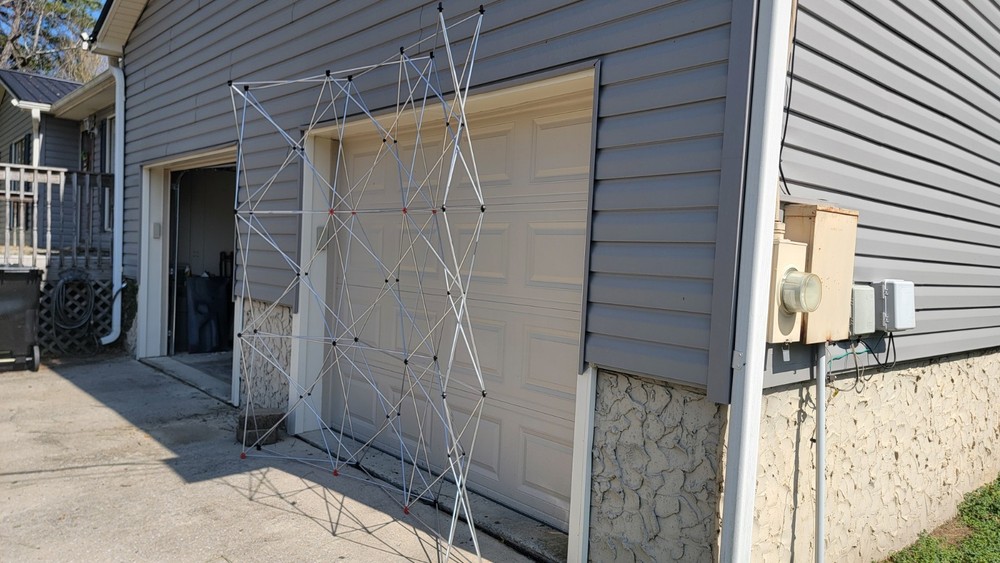 Nomadic Display Stand with Lights