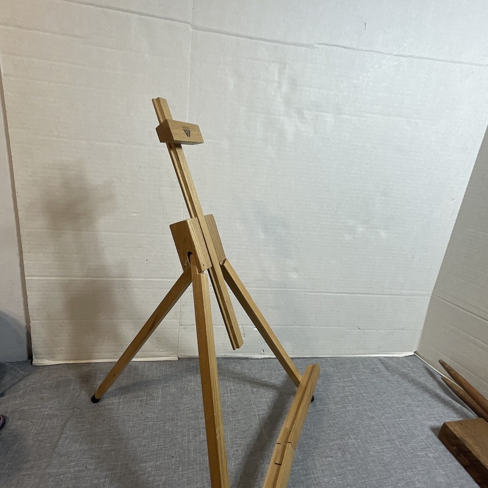 Easel Desktop / Tabletop Portable Compact By Weber Used Folding Great