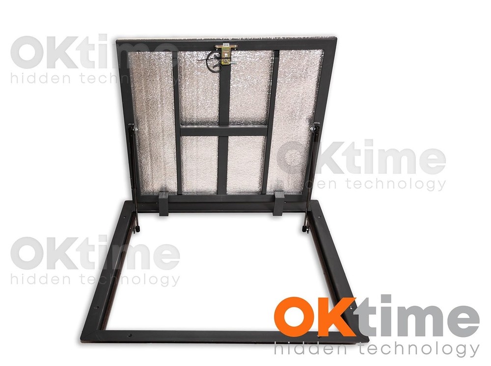 700mm x 700mm Access Cover with Side Hinges