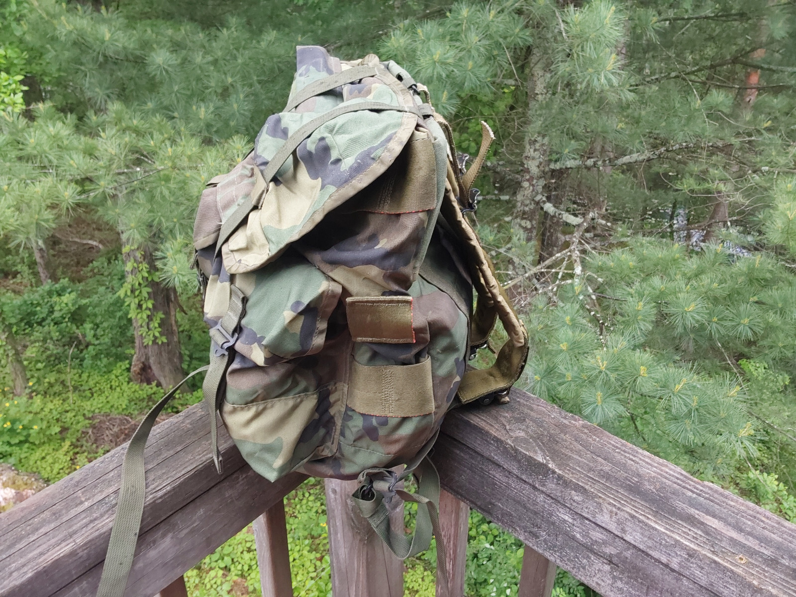 NEW! ALICE Radio Carrying Case - Medium Combat Field Pack w/ Straps - WOODLAND.