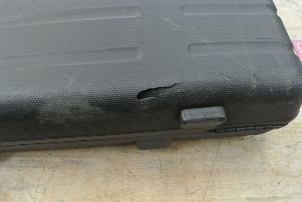 Johnson Laser Level (40-6515) with Case & Attachments