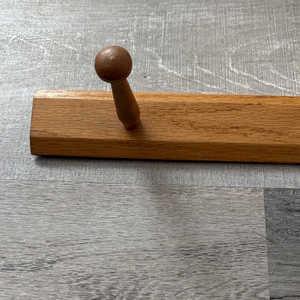 VTG Oak Peg Rail Wall Hook Rack