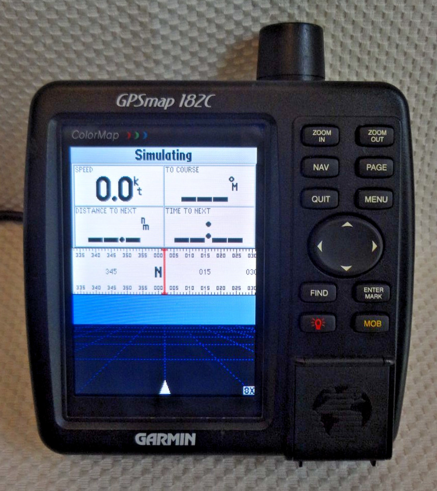 GARMIN GPSMAP 182C MARINE CHART PLOTTER FISHFINDER GPS w PWR ANTENNA KNOBS COVER