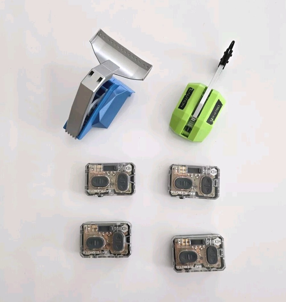 Battle Bots Hexbug Rc Lot Robots With Four Remotes Untested Pieces