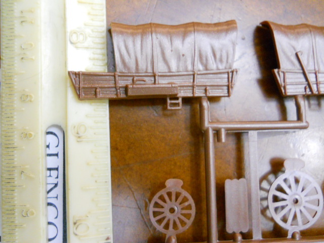 GLENCOE COVERED WAGON & STAGE COACH MODELS #3601, 1/90TH SCALE, NEW