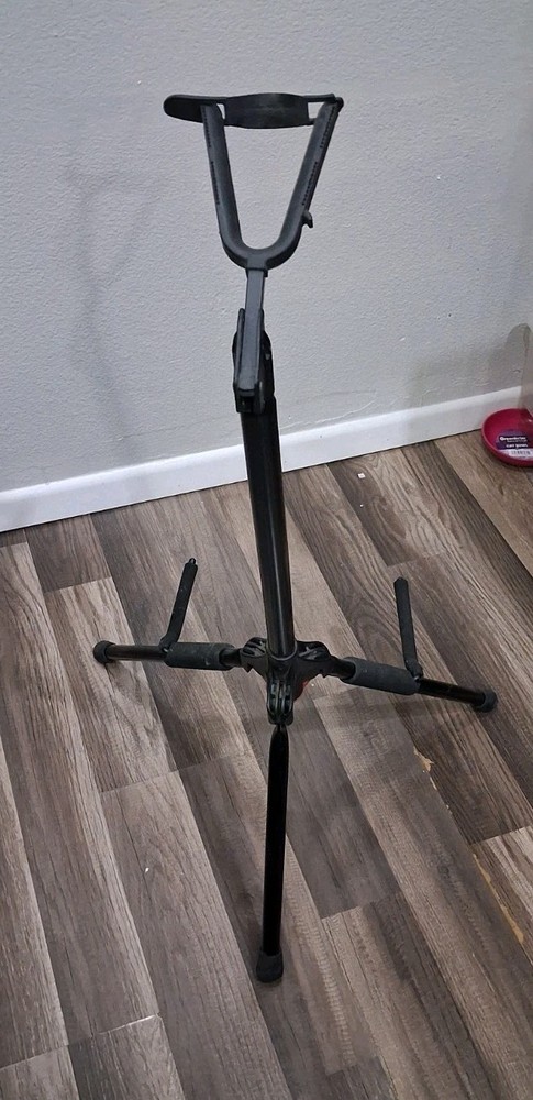 Ultimate Support AMP-150 Guitar Amp Stand