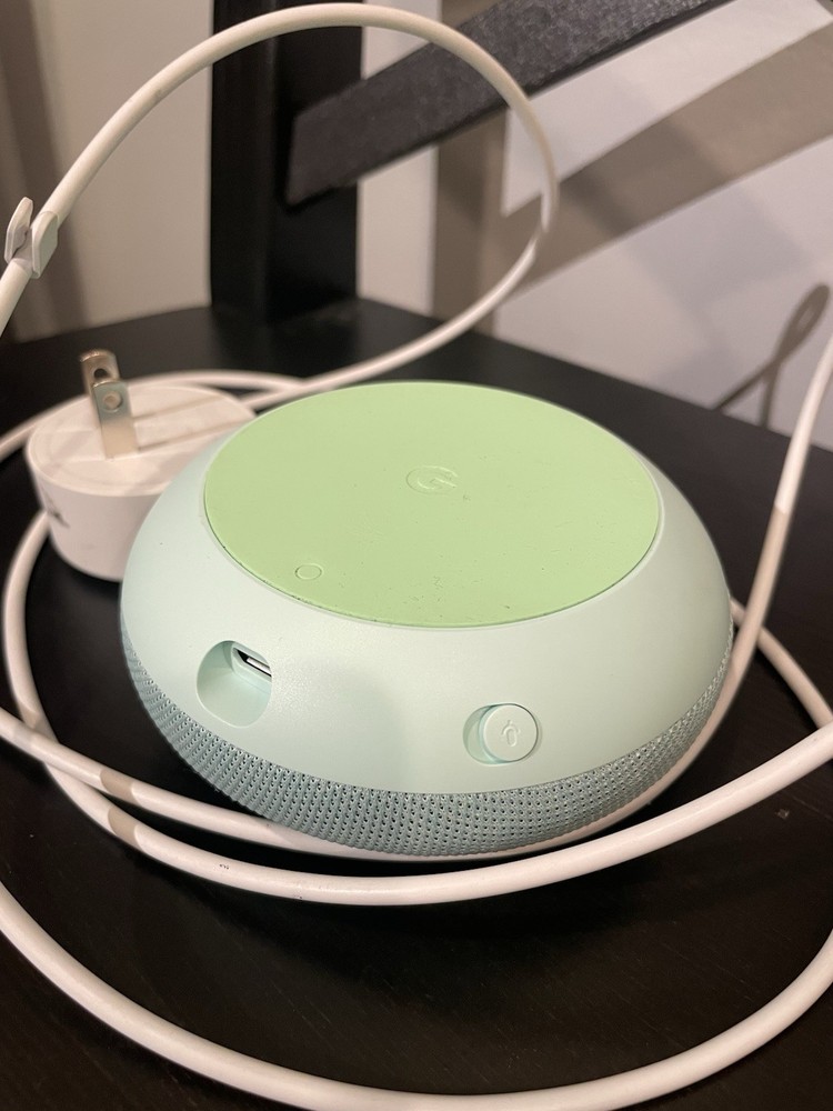 Google Home Mini Mint Smart Speaker Wi-Fi Google Assistant + Power Adapter