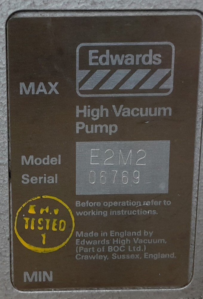 Edwards E2M2 Vacuum Pump TESTED ~0.0101 torr